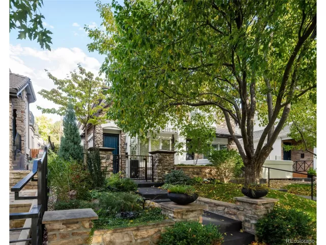 MLS: 5067986 Condo For Sale