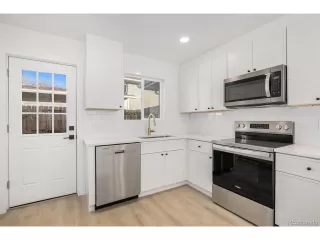 Photo #4: 5068774 Listing 