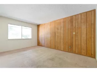 Photo #6: 5068778 Listing