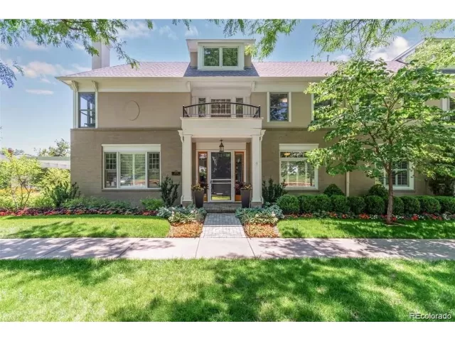 MLS: 5069075 Condo For Sale