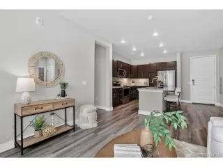 Photo #2: 5070951 Listing 