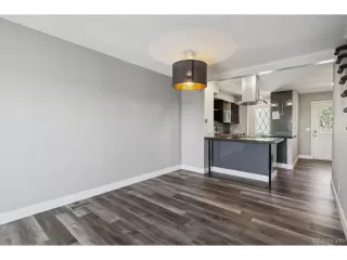 Photo #3: 5071783 Listing