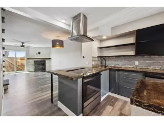 Photo #4: 5071783 Listing