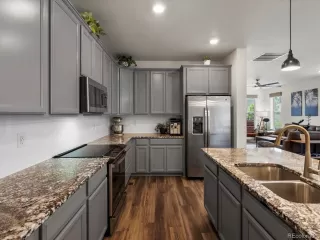 Photo #6: 5072808 Listing 