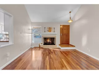 Photo #6: 5073264 Listing