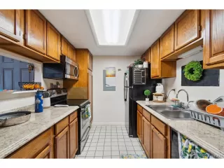 Photo #5: 5075119 Listing 