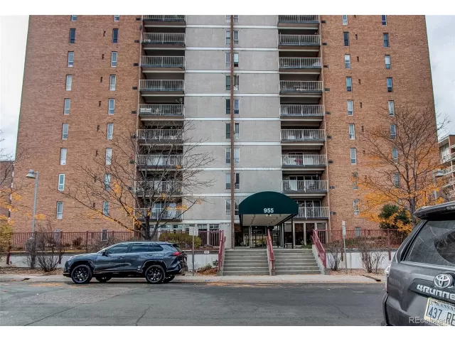 MLS: 5078739 Condo For Sale