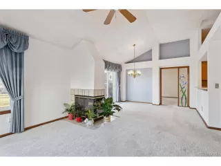 Photo #3: 5079085 Listing 