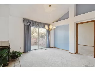 Photo #5: 5079085 Listing 