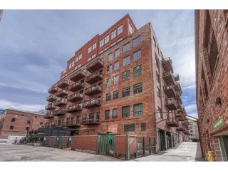 Photo #2: 5079176 Listing