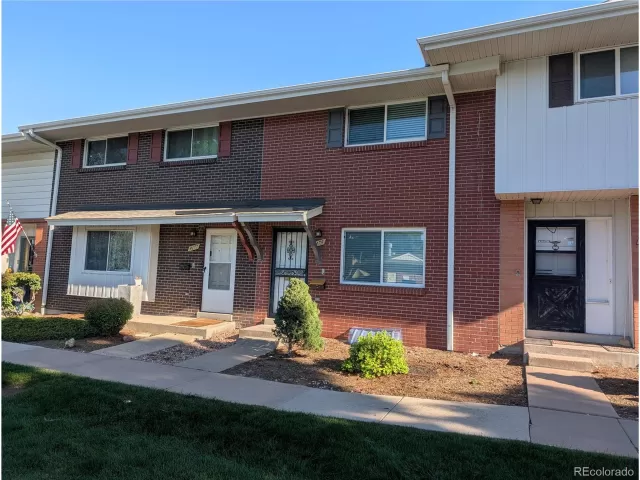 MLS: 5084365 Condo For Sale