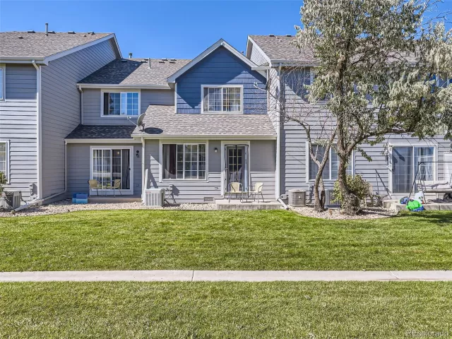 MLS: 5086339 Condo For Sale