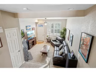 Photo #3: 5087437 Listing