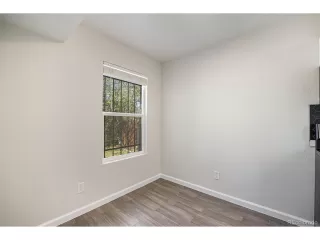 Photo #5: 5090404 Listing 