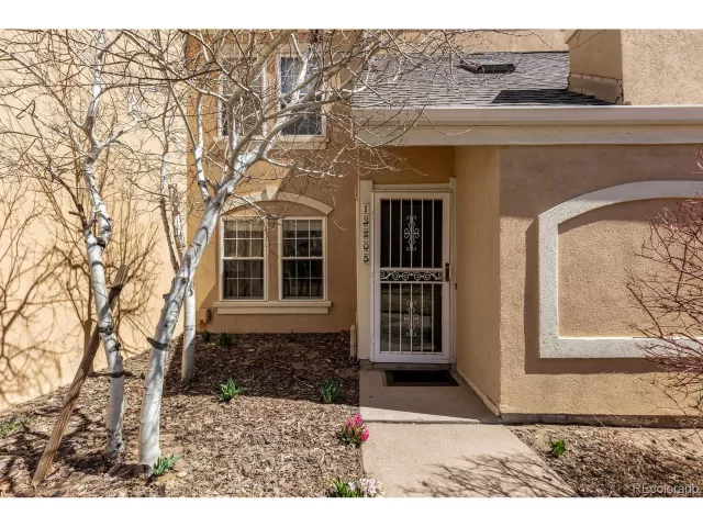 MLS: 5090656 Condo For Sale