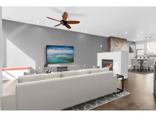 Photo #2: 5090693 Listing 