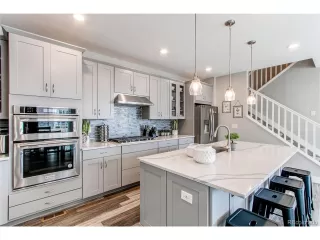 Photo #6: 5091561 Listing