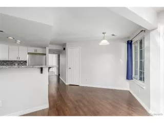 Photo #6: 5092568 Listing