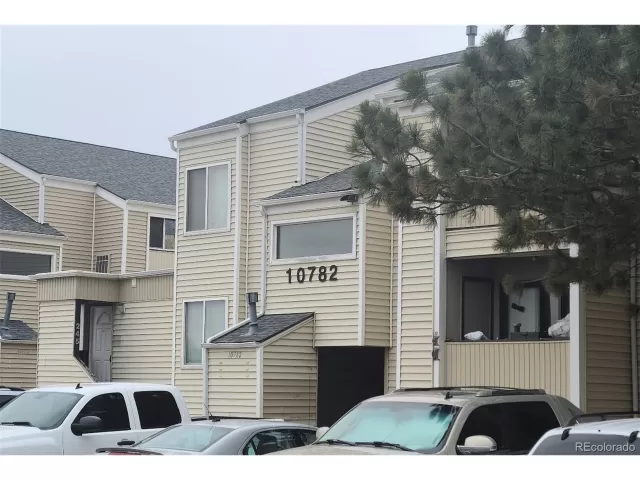 MLS: 5092769 Condo For Sale