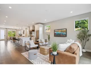 Photo #3: 5093365 Listing