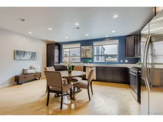 Photo #5: 5099370 Listing 