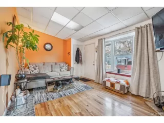 Photo #5: 5107321 Listing