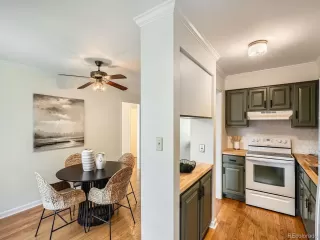 Photo #3: 5108529 Listing