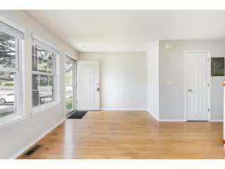 Photo #2: 5109551 Listing 