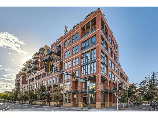 MLS: 5110076 Condo For Sale