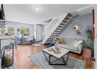 Photo #4: 5112393 Listing