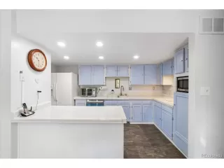 Photo #3: 5112750 Listing