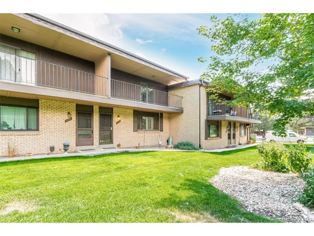 MLS: 5112959 Condo For Sale