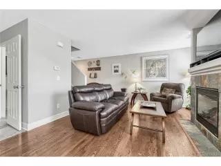 Photo #3: 5114260 Listing