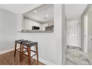 Photo #6: 5114260 Listing