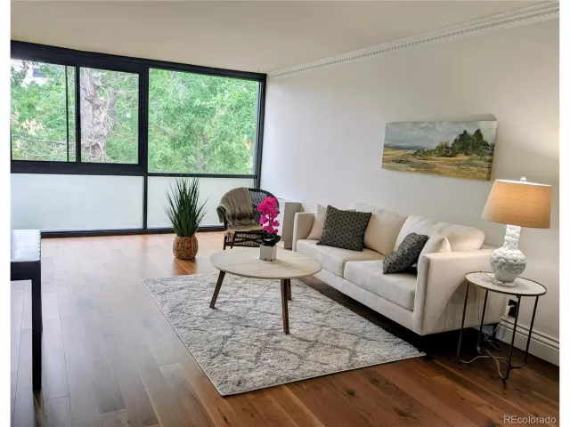 MLS: 5115344 Condo For Sale