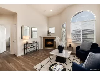 Photo #2: 5115392 Listing