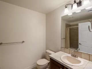 Photo #6: 5115704 Listing