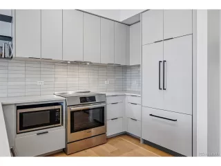 Photo #6: 5119271 Listing