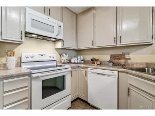 Photo #4: 5121928 Listing