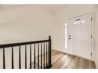 Photo #2: 5123583 Listing