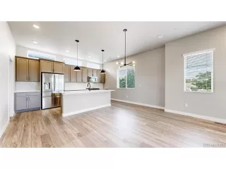 Photo #4: 5125495 Listing