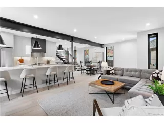 Photo #3: 5125909 Listing