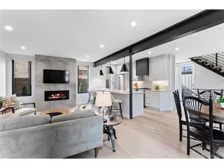 Photo #5: 5125909 Listing