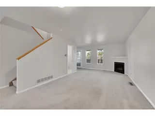 Photo #3: 5126332 Listing