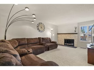 Photo #2: 5128869 Listing 