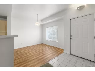 Photo #5: 5129840 Listing