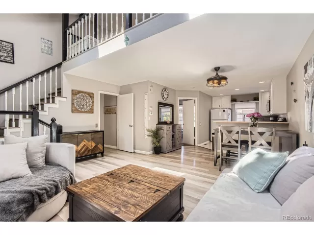 MLS: 5130028 Condo For Sale