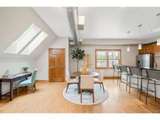 Photo #2: 5130384 Listing 