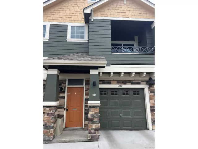 MLS: 5130436 Condo For Sale