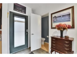 Photo #5: 5132407 Listing